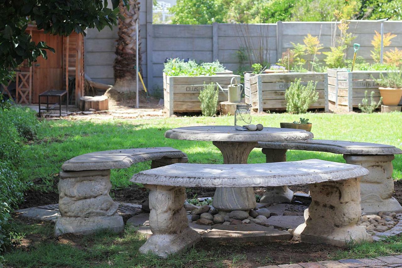 Olive Tree Private Rooms In Stellenbosch- No Load Shedding Exterior photo